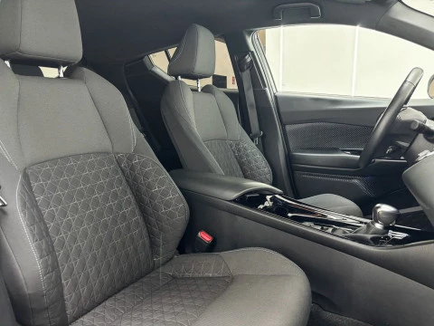 Toyota C-HR 1.8 125H Advance