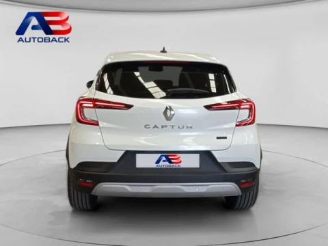 Renault Captur E-Tech engineered HEV 105kW (145CV)