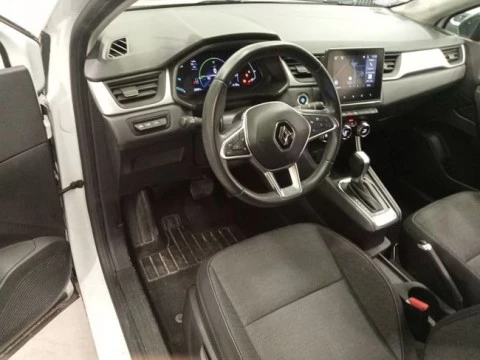 Renault Captur E-Tech engineered HEV 105kW (145CV)