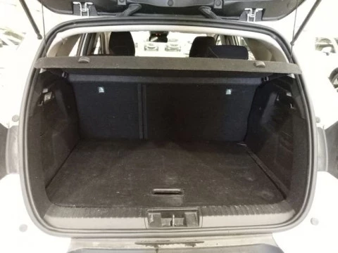 Renault Captur E-Tech engineered HEV 105kW (145CV)