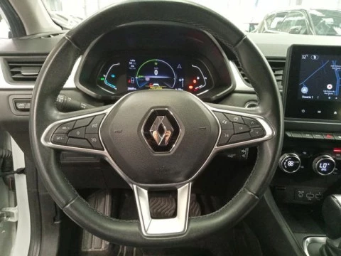 Renault Captur E-Tech engineered HEV 105kW (145CV)