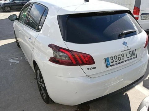 Peugeot 308 5p Style BlueHDi 130 S&S