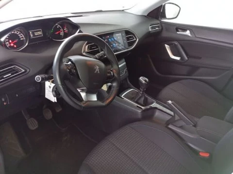 Peugeot 308 5p Style BlueHDi 130 S&S