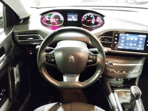 Peugeot 308 5p Style BlueHDi 130 S&S