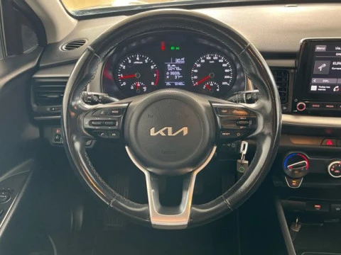 Kia Stonic 1.2 DPi 62kW (84CV) Concept