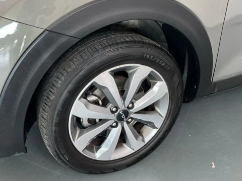 Kia Stonic 1.2 DPi 62kW (84CV) Concept
