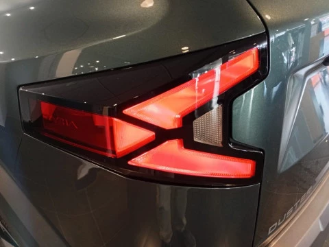 Dacia Duster  Hibrido  1.6 Hybrid Journey 4x2 105kW 48v