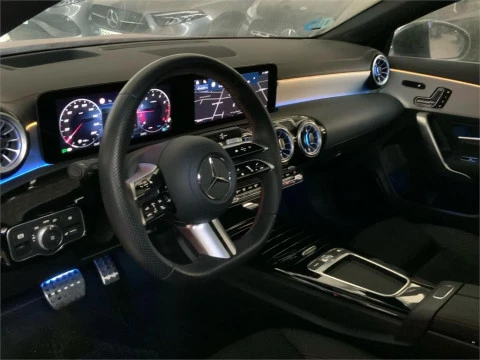 Mercedes-Benz CLA 200 Shooting Brake