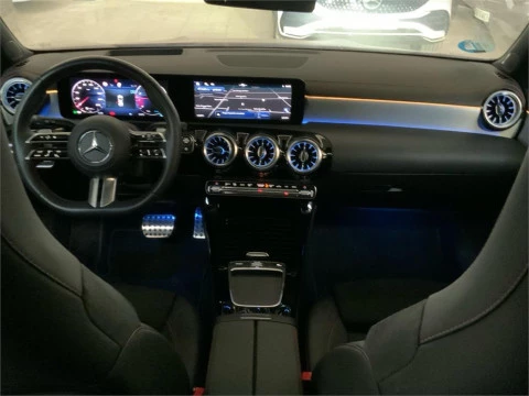 Mercedes-Benz CLA 200 Shooting Brake