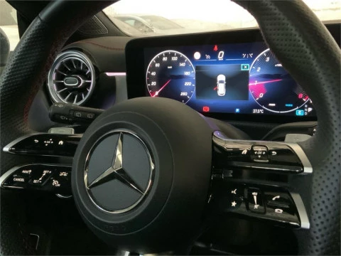 Mercedes-Benz CLA 200 Shooting Brake