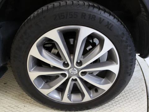 Nissan QASHQAI 1.6 DCI S&S TEKNA PREM 18 FWD 5P