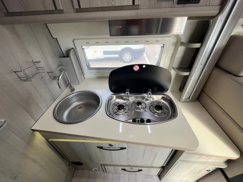 FONT VENDOME MONDEA MONDEA