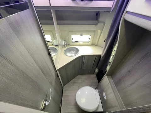 FONT VENDOME MONDEA MONDEA