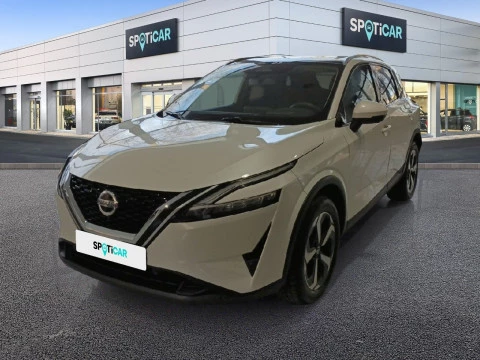 Nissan Qashqai DIG-T 116kW mHEV Xtronic Premiere Edit.