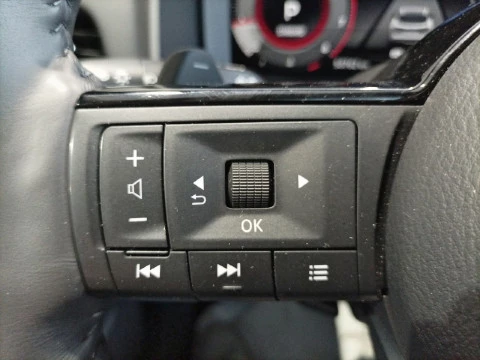 Nissan Qashqai DIG-T 116kW mHEV Xtronic Premiere Edit.