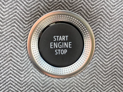 Renault Clio techno Eco-G 100cv (74kW)