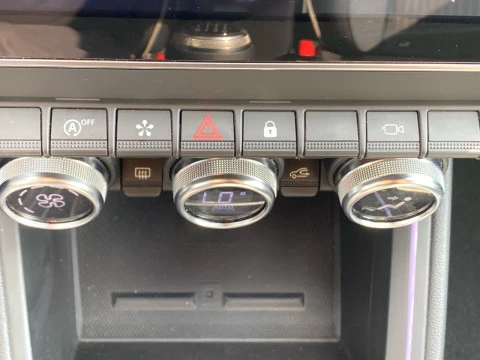 Renault Clio techno Eco-G 100cv (74kW)