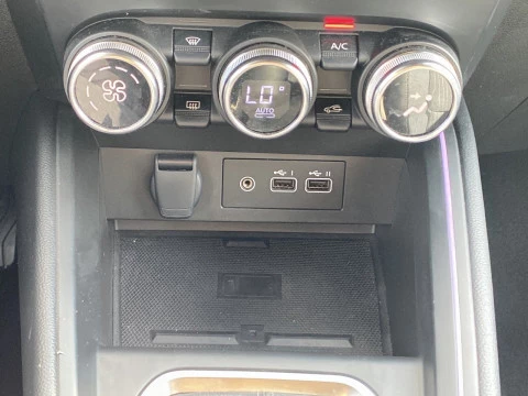 Renault Clio techno Eco-G 100cv (74kW)