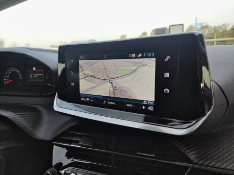 Peugeot 2008 Allure Puretech 100 S&S 6 Vel. MAN