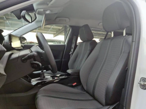 Peugeot 2008 Allure Puretech 100 S&S 6 Vel. MAN