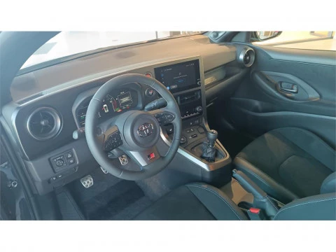 Toyota GR Yaris - MC24 Rovanpera 3P 1.6T 276 Manual 6v