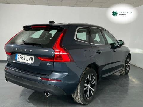Volvo XC60 2.0 B4 D Essential Auto