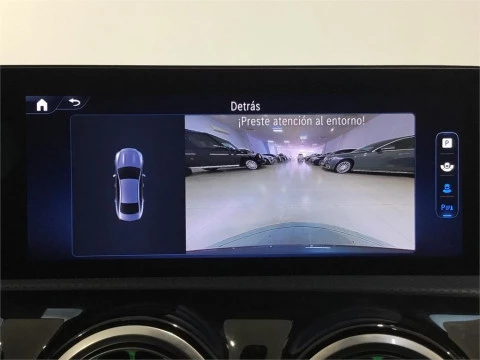 Mercedes-Benz CLA 200 D DCT