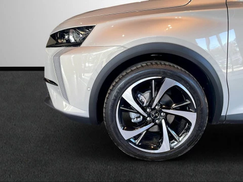 DS 7 Étoile BlueHDi 130CV Automático