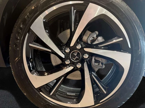 DS 7 Étoile BlueHDi 130CV Automático