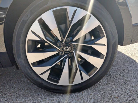 Renault Rafale Techno full hybrid E-Tech 200CV (147kW)