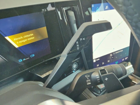 Renault Rafale Techno full hybrid E-Tech 200CV (147kW)