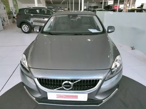 Volvo V40 2.0 D3 Momentum