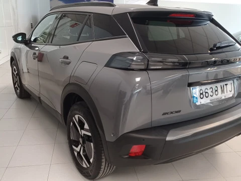 Peugeot 2008 Allure Puretech 100 S&S 6 Vel. MAN