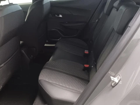 Peugeot 2008 Allure Puretech 100 S&S 6 Vel. MAN