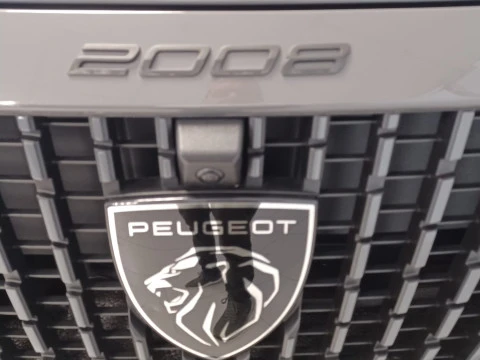 Peugeot 2008 Allure Puretech 100 S&S 6 Vel. MAN