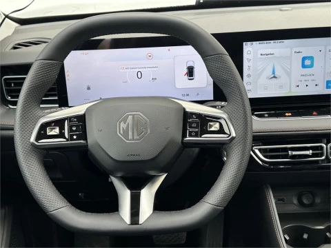 MG EHS 1.5T PHEV Luxury