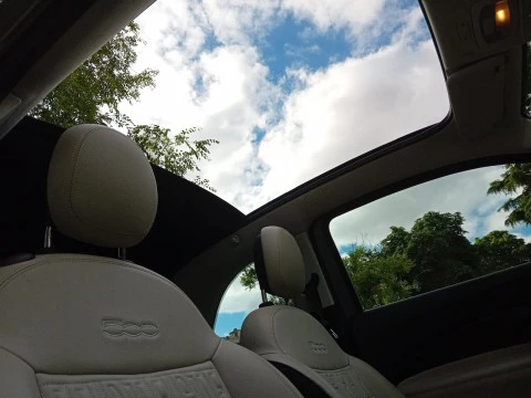 Fiat 500C laPrima Cabrio 320km 85kW (118CV)