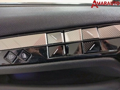 DS 4  PureTech 130 auto Trocadero