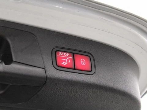 Mercedes-Benz GLA 200D