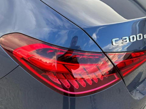 Mercedes-Benz Clase C C 300 e EQ Berlina