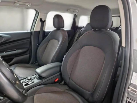 MINI Clubman One D