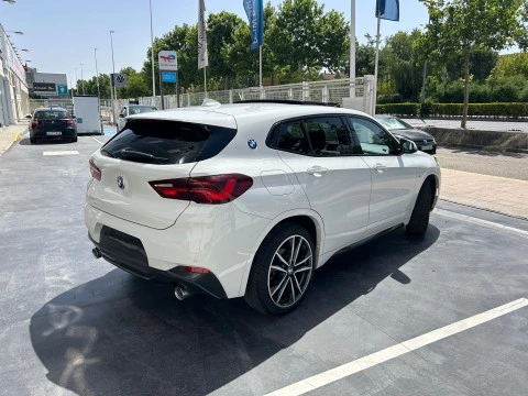 BMW X2 sDrive18d Business Auto