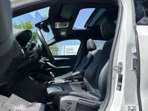 BMW X2 sDrive18d Business Auto