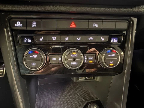 Volkswagen T-Roc Sport 1.5 TSI 110kW (150CV)