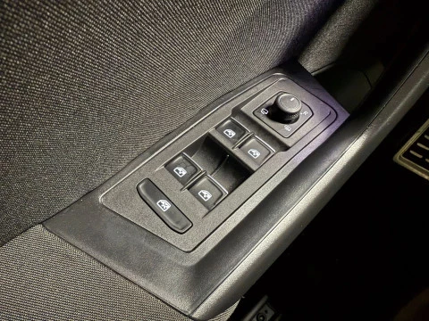 Volkswagen T-Roc Sport 1.5 TSI 110kW (150CV)