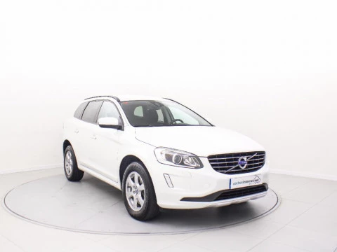Volvo XC60 2.0 D3 MOMENTUM 136 5P