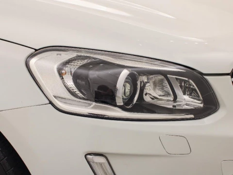 Volvo XC60 2.0 D3 MOMENTUM 136 5P