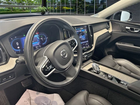 Volvo XC60 2.0 T6 AWD Recharge Inscription Auto