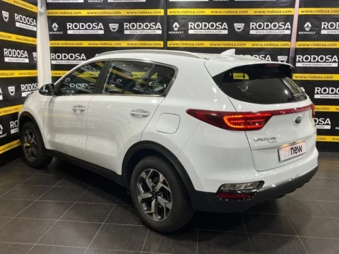 Kia Sportage 1.6 MHEV Drive 85kW (115CV) 4x2