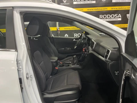 Kia Sportage 1.6 MHEV Drive 85kW (115CV) 4x2